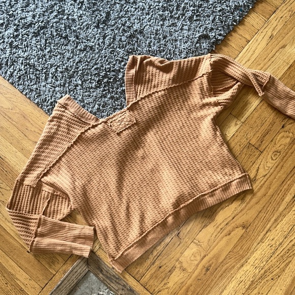 Free People Women's Magical Thermal Cotton Drop-Shoulder Waffle Top Small - Picture 5 of 10